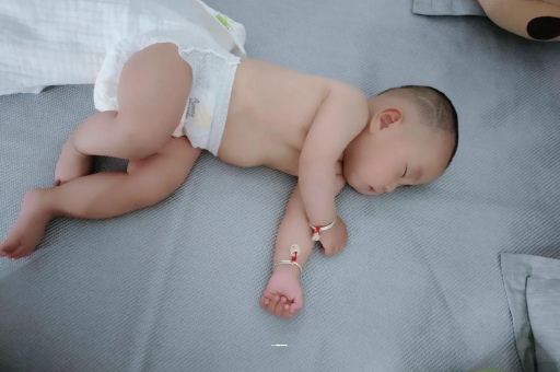 乐陵宝宝老打喷嚏怎么办